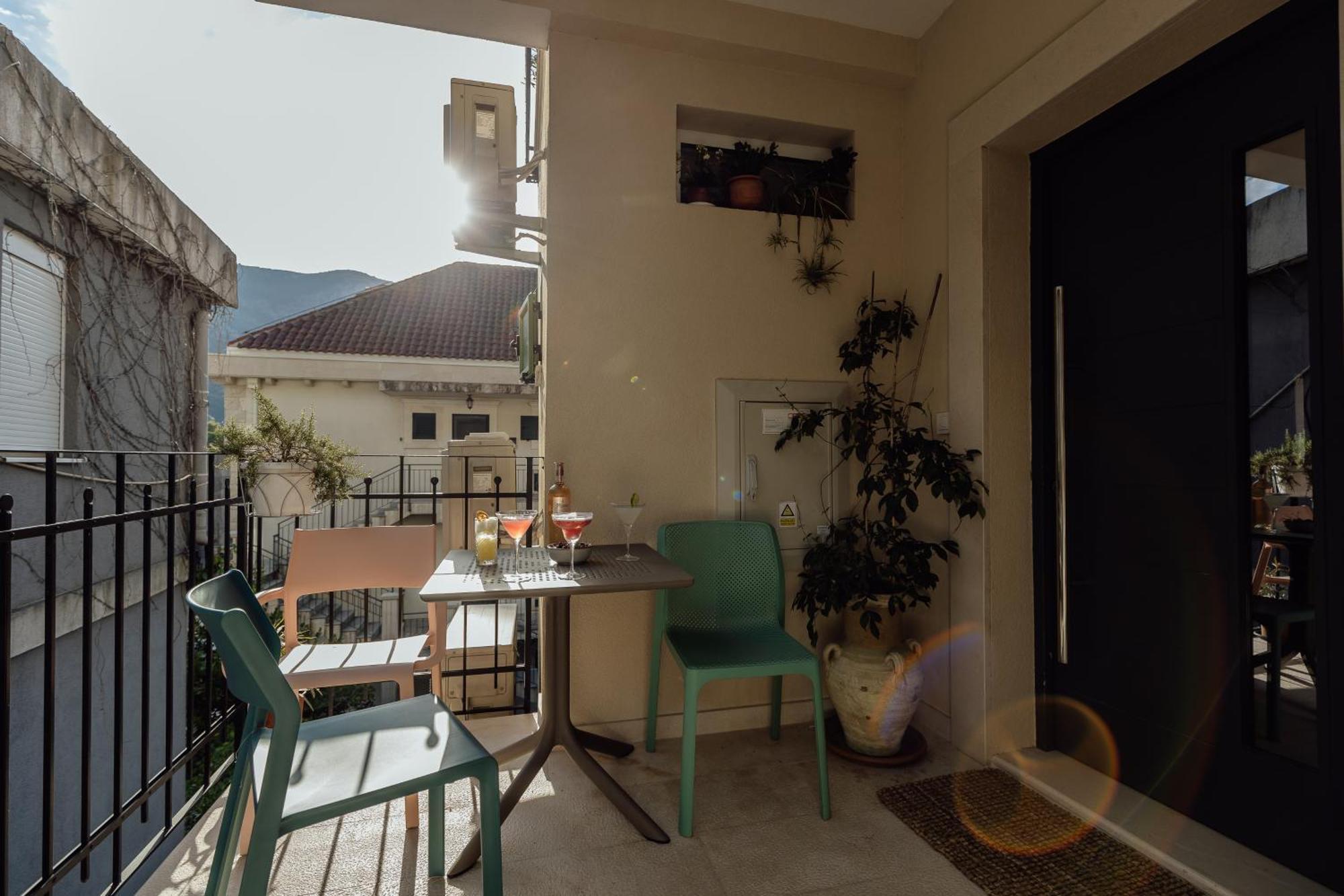 Kotor Central Point Екстер'єр фото