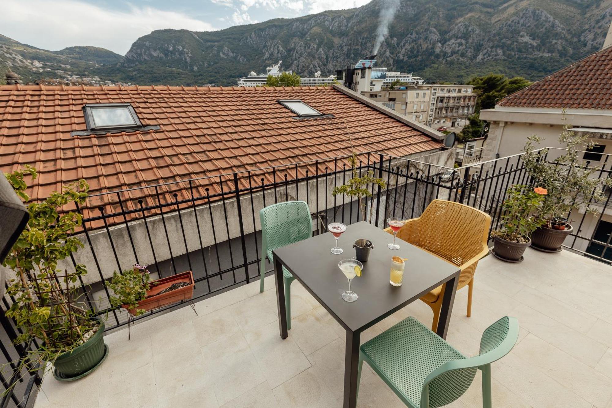 Kotor Central Point Екстер'єр фото