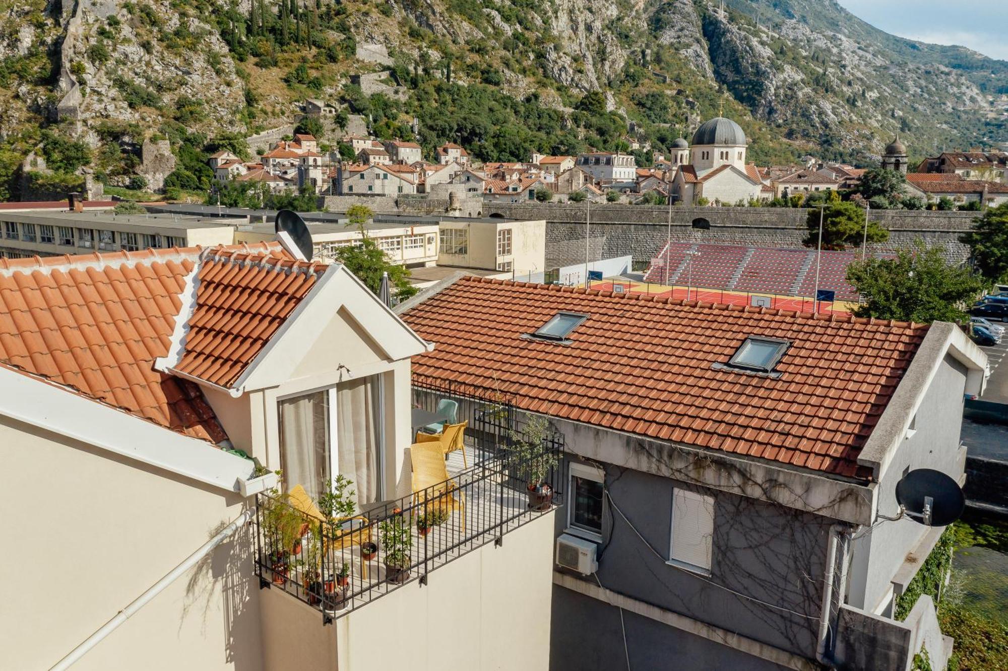 Kotor Central Point Екстер'єр фото