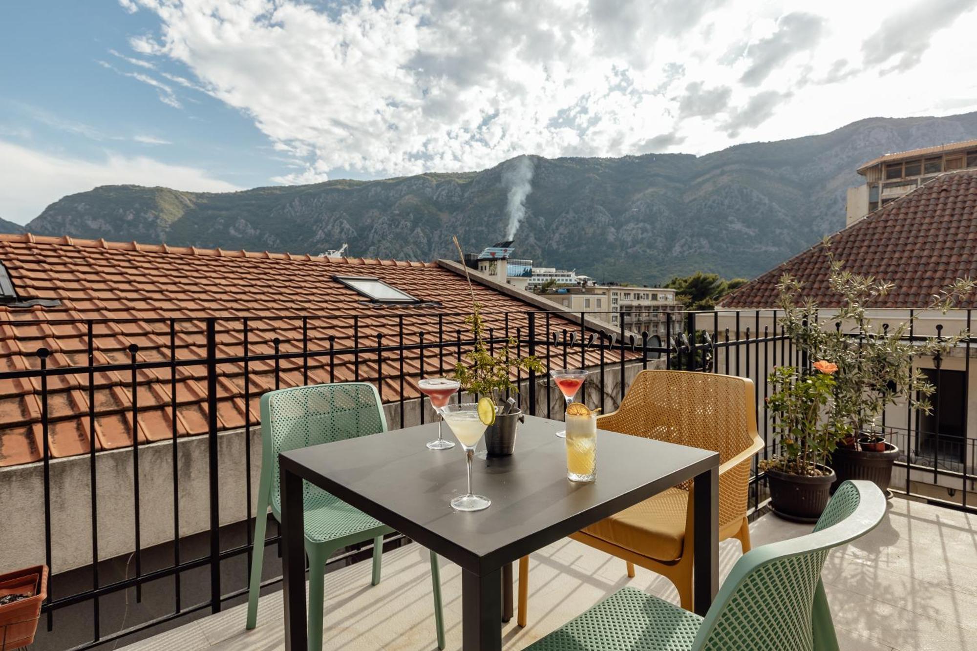 Kotor Central Point Екстер'єр фото